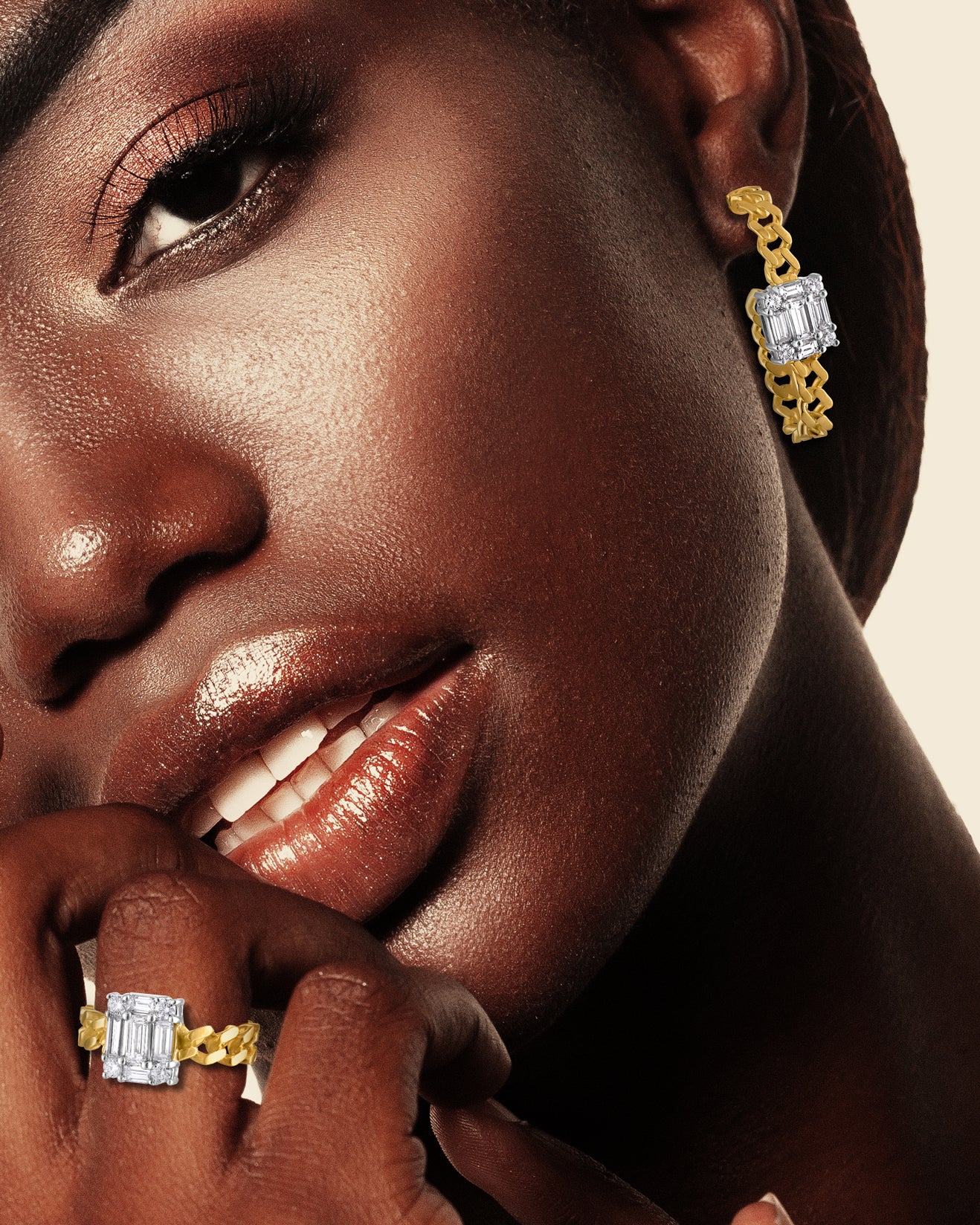 Clarity Oval Link Hoops