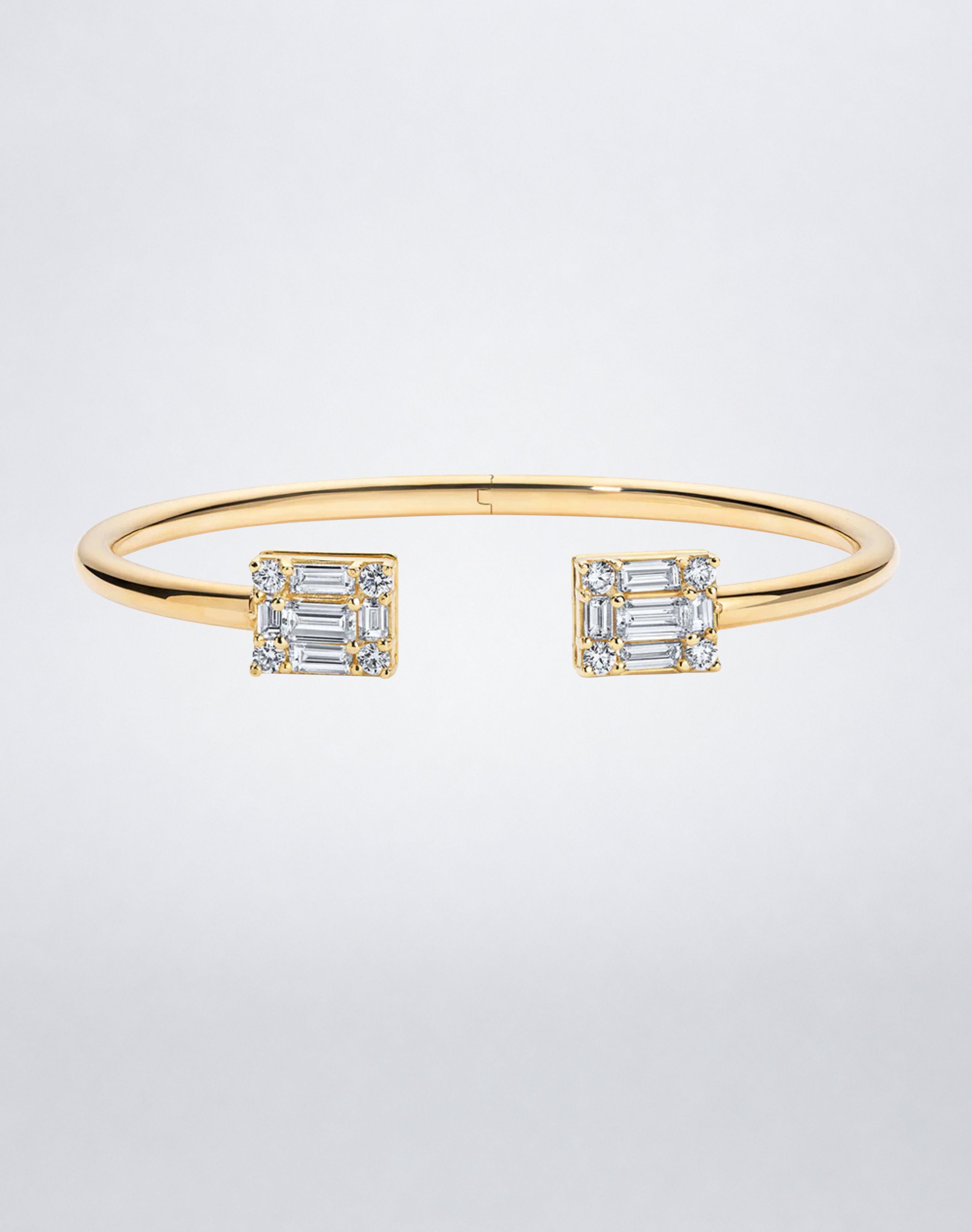 Mindi Mond New York Clarity³ Dual Cube Hinged Bangle in 18k yellow gold, open cuff with two nine-stone baguette and round brilliant diamond formations, front view