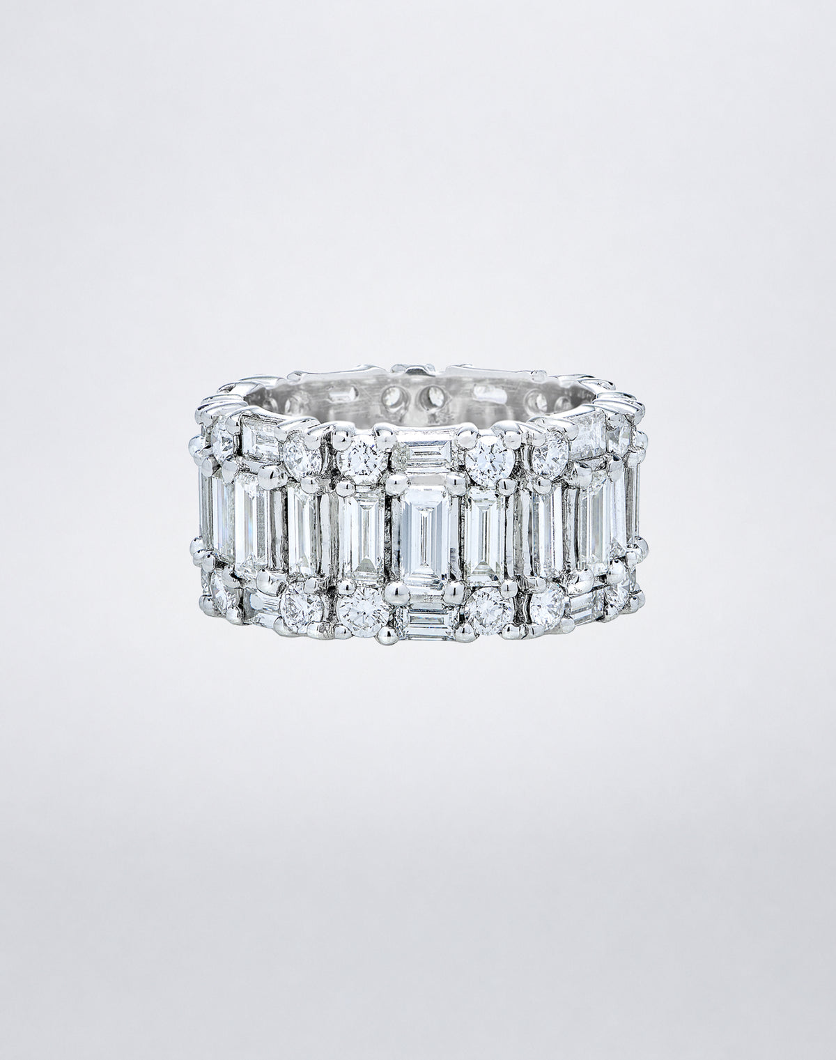 CLARITY³ Eternity Band in platinum with baguette-cut and round diamonds