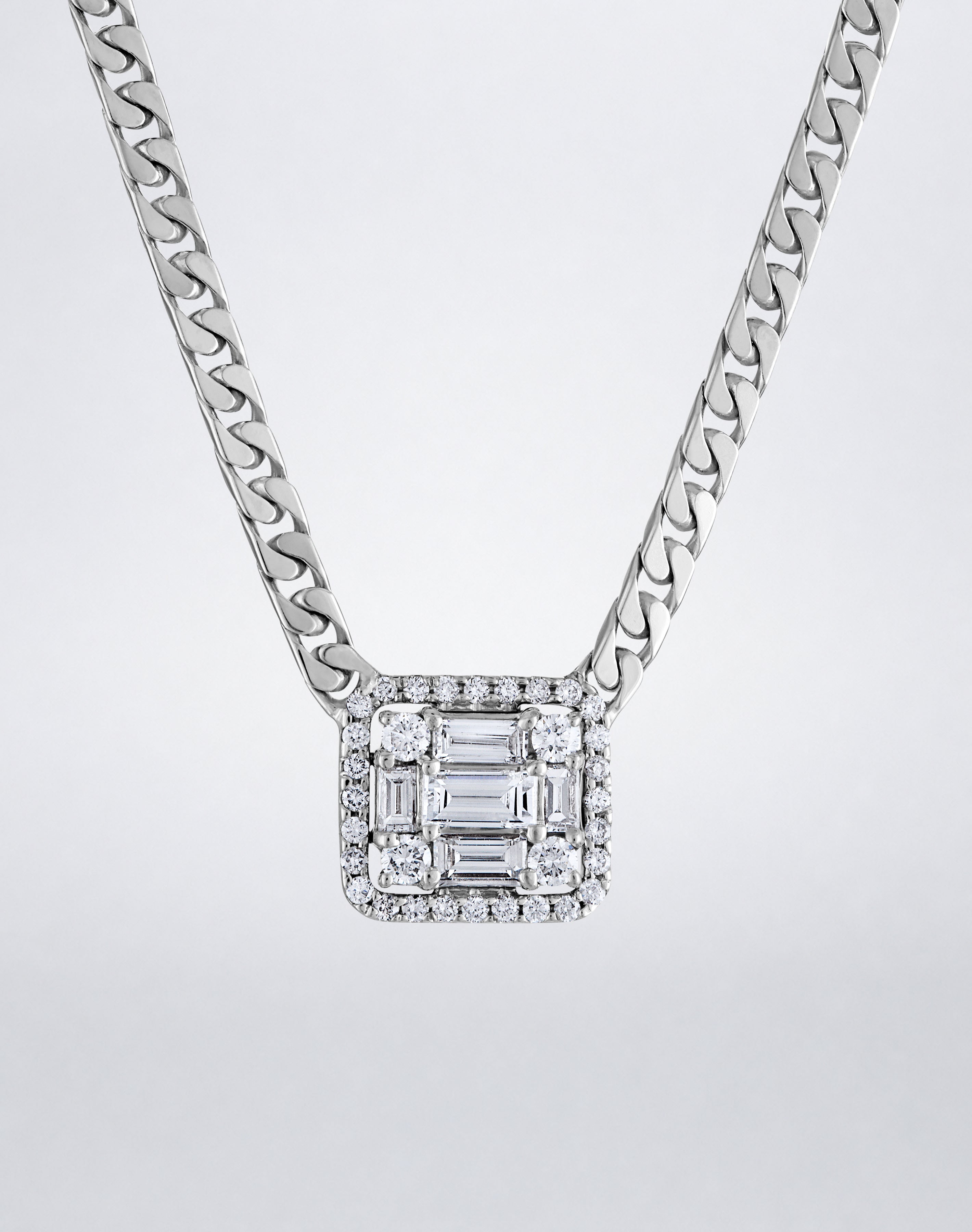 Mindi Mond New York Clarity³ Halo Wide Link Necklace in 18K white gold, close-up of the diamond cube with pavé halo set into the wide curb-link chain