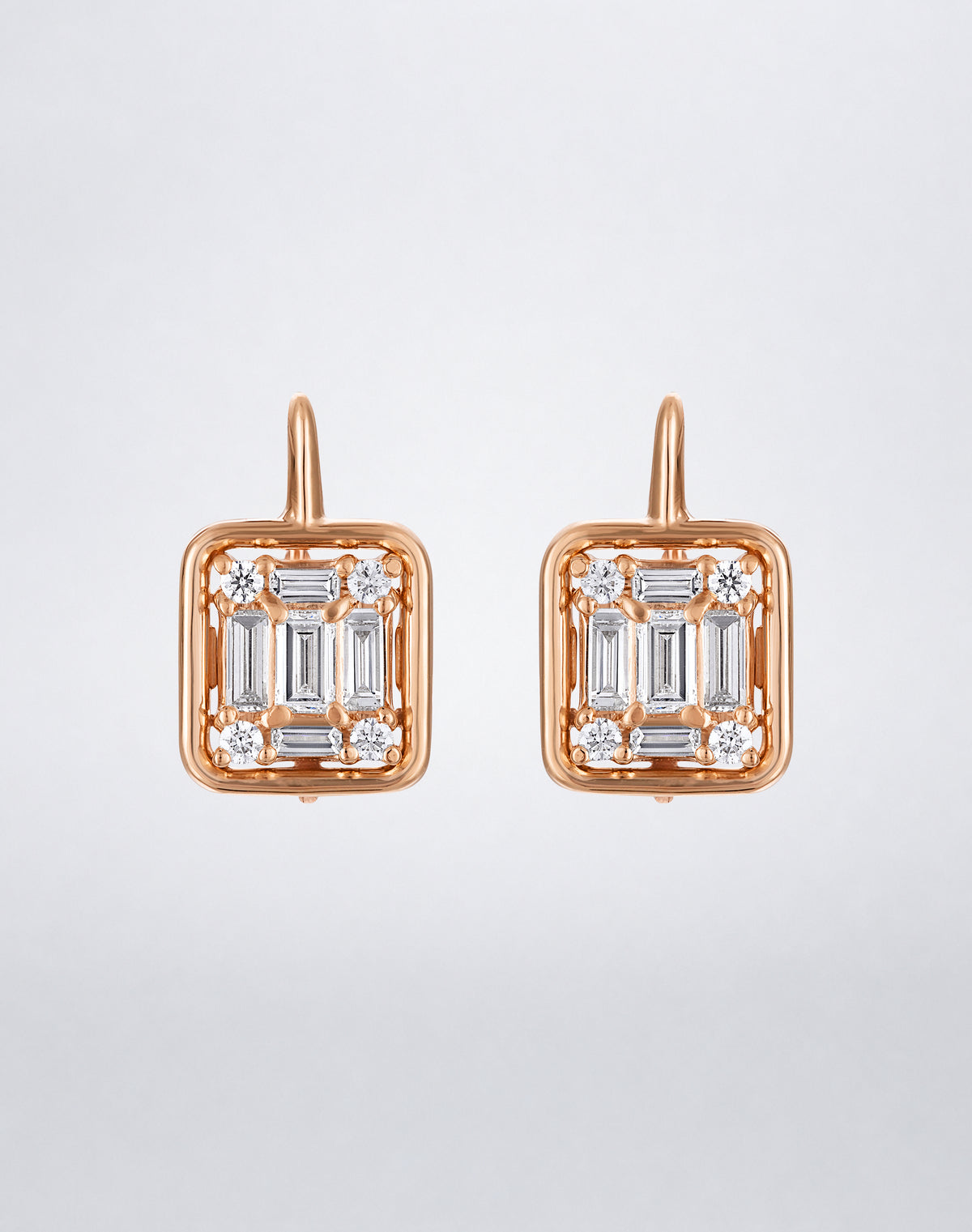 Mindi Mond New York Clarity³ Mega Gold Framed Drop Earrings in 18K rose gold, an enlarged nine-stone diamond formation floating in a polished gold frame