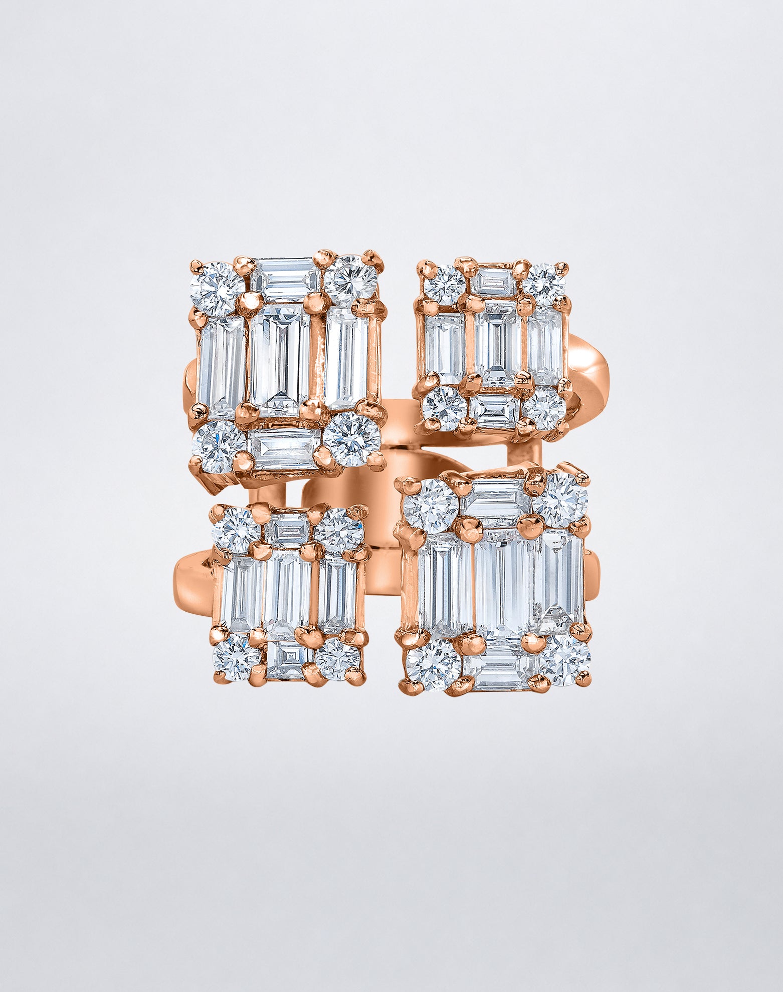 CLARITY³ Quad Ring in 18K rose gold featuring four rectangular clusters of baguette-cut and round diamonds, front view