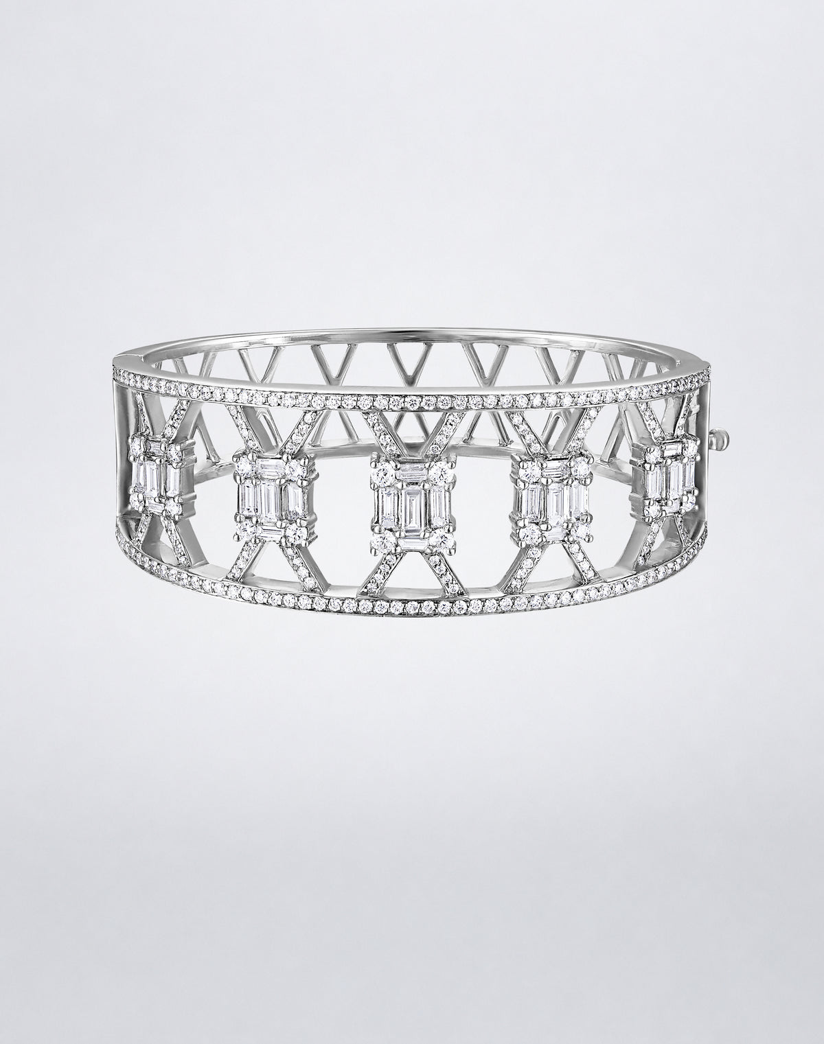 Mindi Mond New York Clarity³ Wide Lattice Cuff in 18k white gold, top-down view of the pavé diamond lattice and five Clarity³ formations
