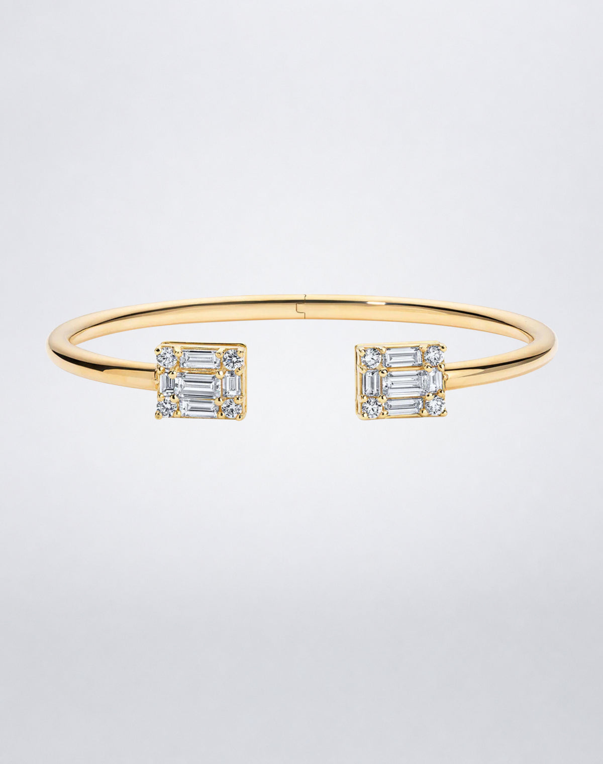 Mindi Mond New York Clarity³ Dual Cube Hinged Bangle in 18k yellow gold, open cuff with two nine-stone baguette and round brilliant diamond formations, front view