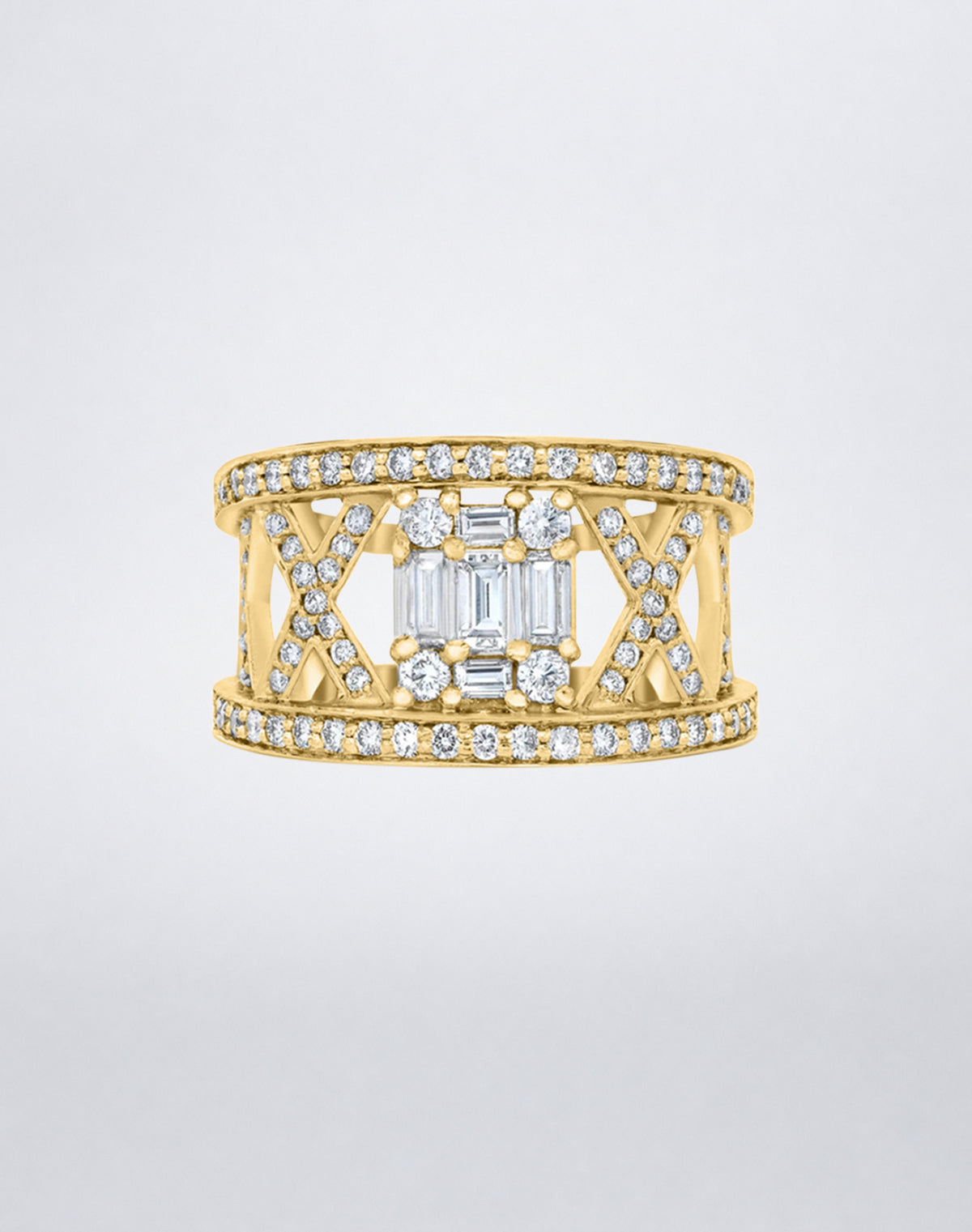CLARITY³ Lattice Ring in 18K yellow gold with baguette-cut and round diamonds, front view