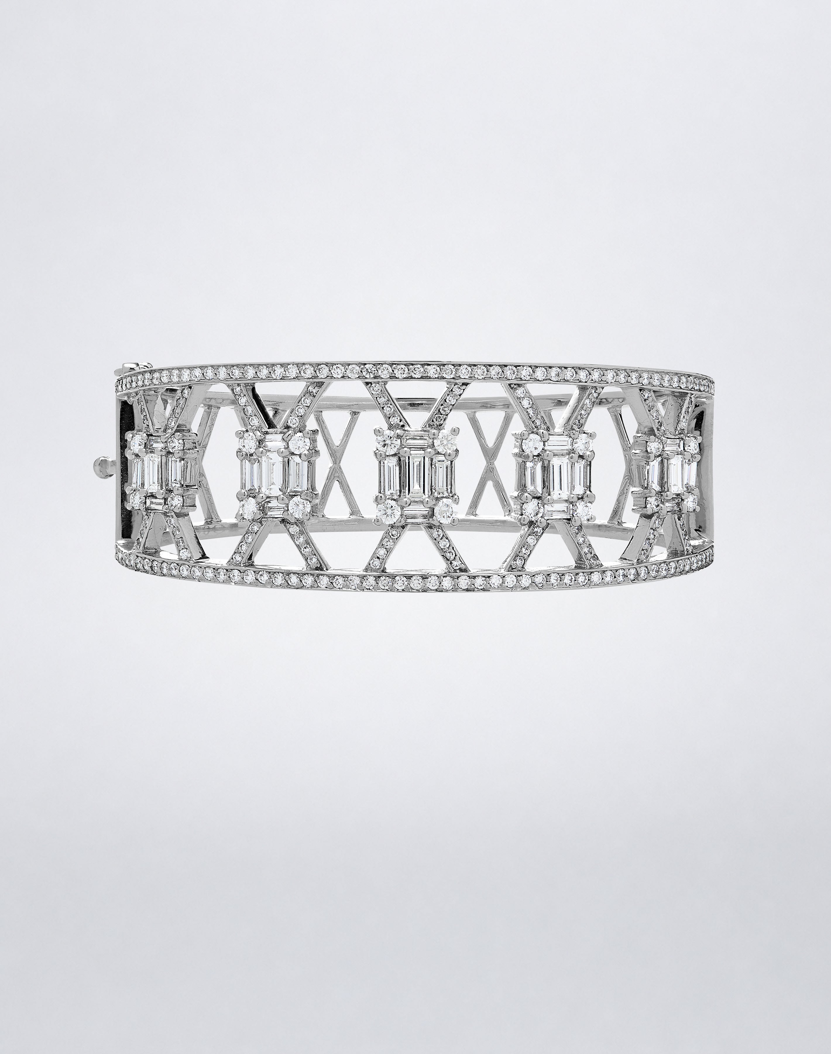 Mindi Mond New York Clarity³ Wide Lattice Cuff in 18k white gold, openwork pavé diamond lattice with five nine-stone baguette and round brilliant formations, front view