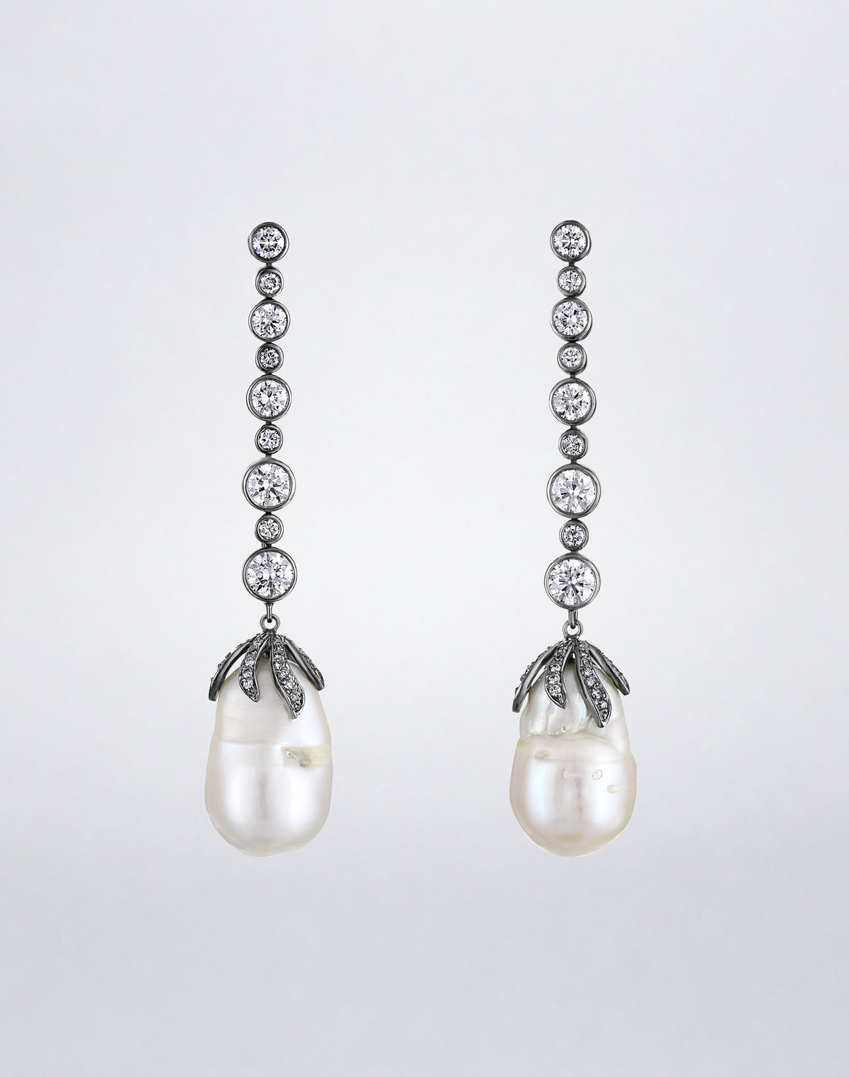 Mindi Mond New York ICONS Freshwater Pearl Diamond Claw Earrings, front view featuring detachable baroque freshwater pearls suspended from graduated bezel-set diamond lines.