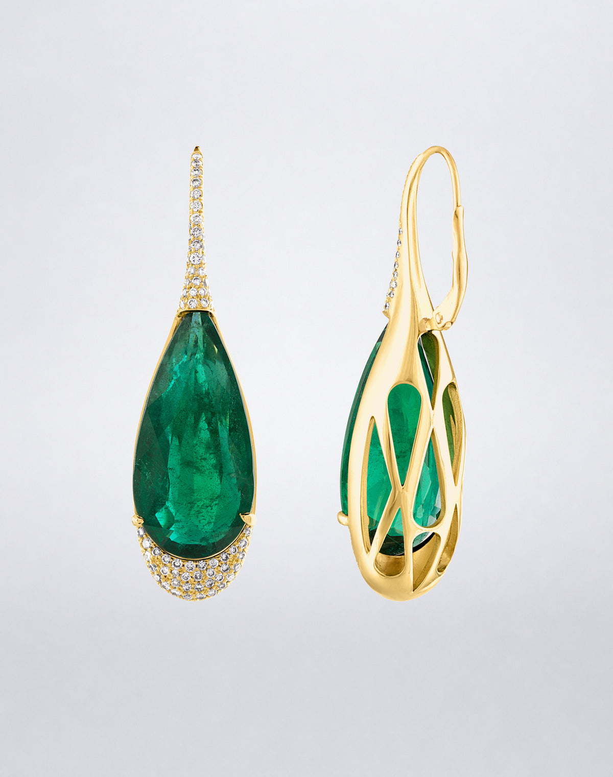 Mindi Mond New York ICONS Zambian Emerald and Diamond Drop Earrings in 18K yellow gold, detail view highlighting a pear-cut Zambian emerald and pavé diamond setting.
